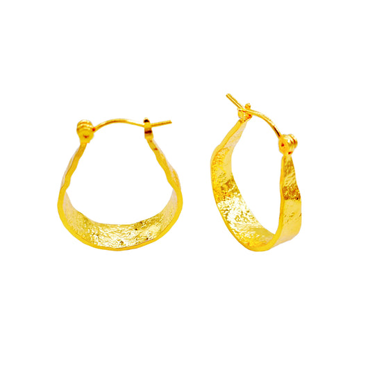 Grained Gold Hoop Leverback Earrings